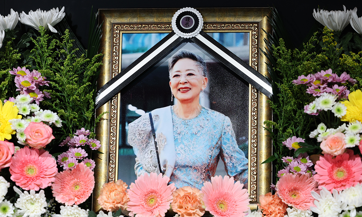 故 김지미에 금관문화훈장 추서